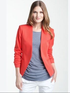 Theory red lanai collarless blazer size 2